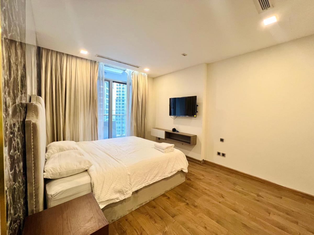 Landmark - Homes By Christine Ciudad Ho Chi Minh  Exterior foto