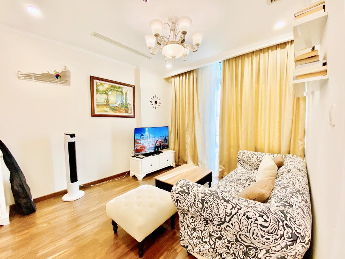 Landmark - Homes By Christine Ciudad Ho Chi Minh  Exterior foto